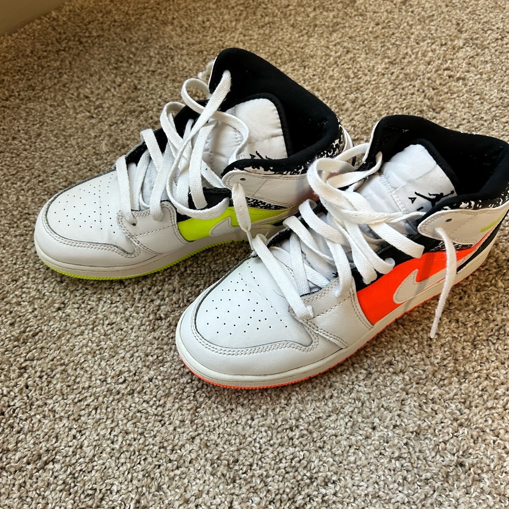 Nike